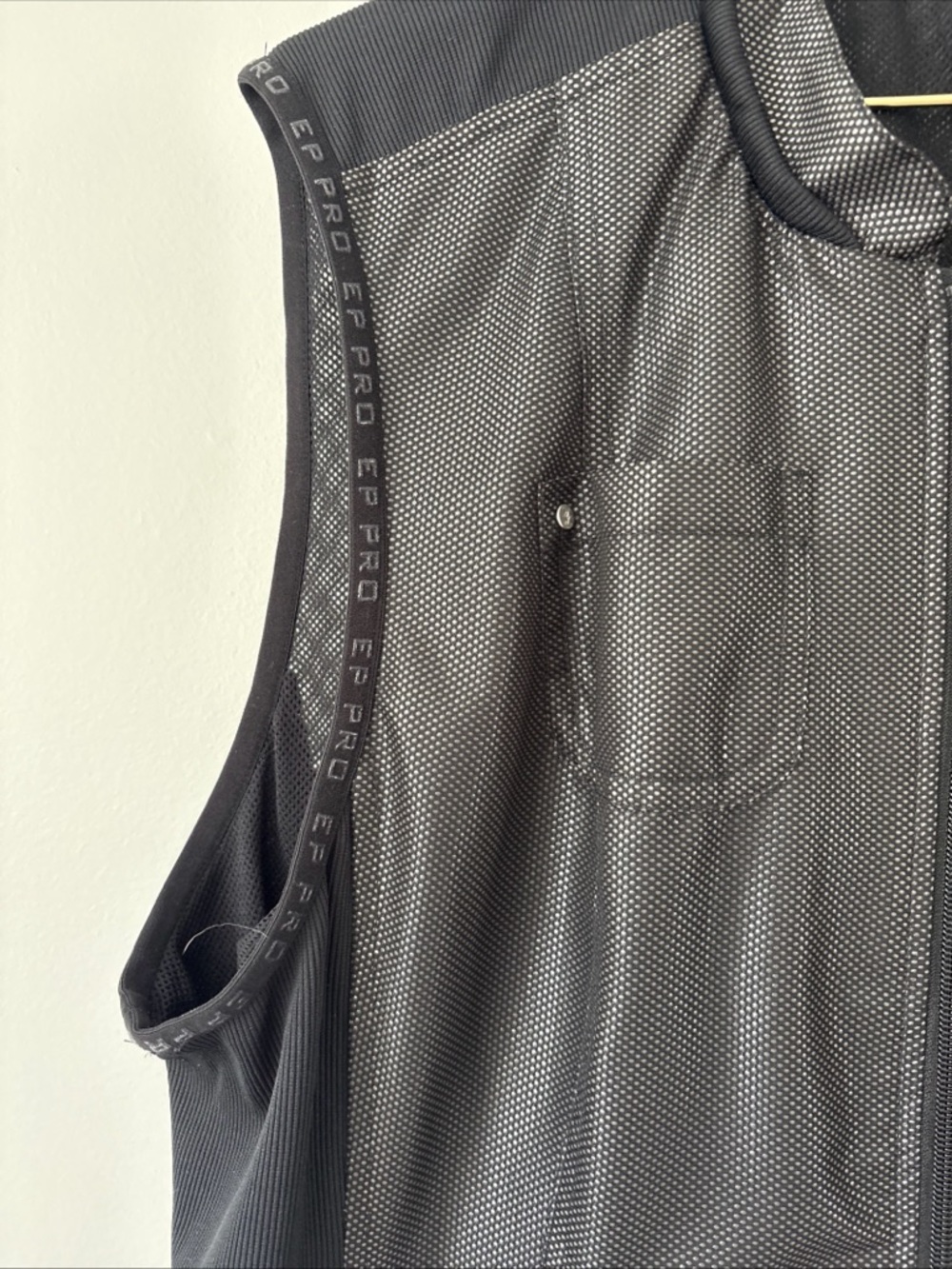 EP Pro Golf Vest Size XL Full Zip Mock Neck Sports Zip Pockets Black Active - Picture 4 of 16